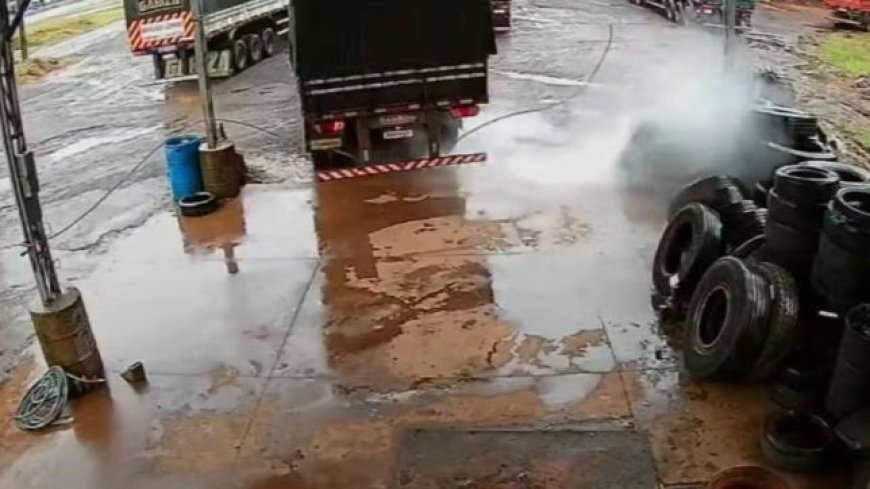 VÍDEO: Borracheiro escapa por pouco de acidente após explosão de pneu