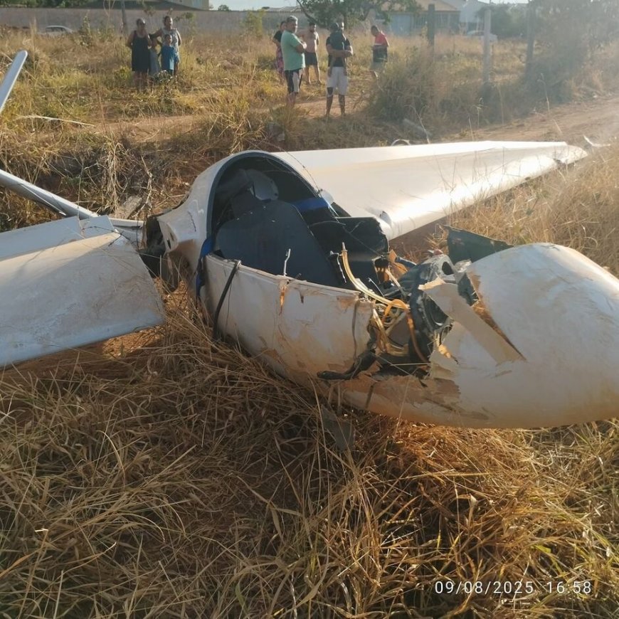 Avião planador cai e se parte ao meio; piloto de 45 anos sobrevive milagrosamente