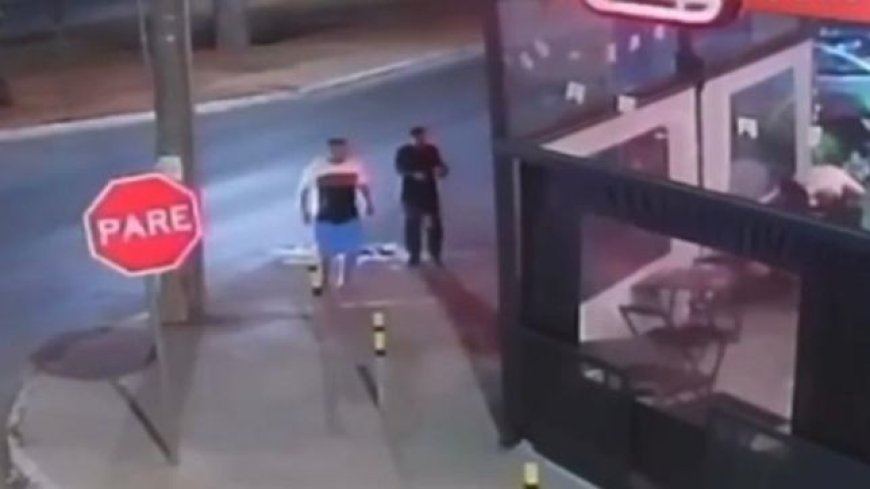 VÍDEO: Veja momento em que homem é esfaqueado ao reclamar com casal que levou criança para distribuidora de bebidas : 'Aqui não é lugar para criança!'