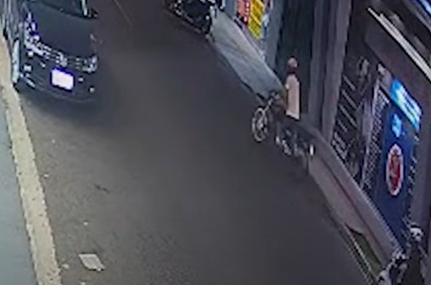 Ladrão tenta vender moto furtada e acaba preso ao negociar com a própria vítima em aplicativo de vendas